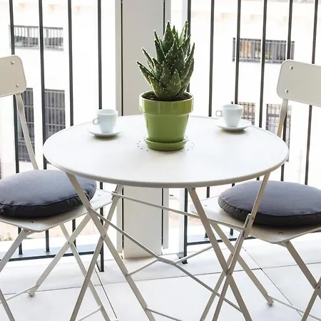 Porto Fluviale Modern Apartment *